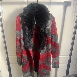 Lauren Jeans Company Cozy Red and Gray Sweater with Faux Fur Collar Size Small